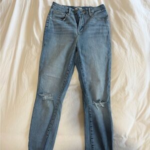 Good American Light Blue Ripped Skinny Jeans